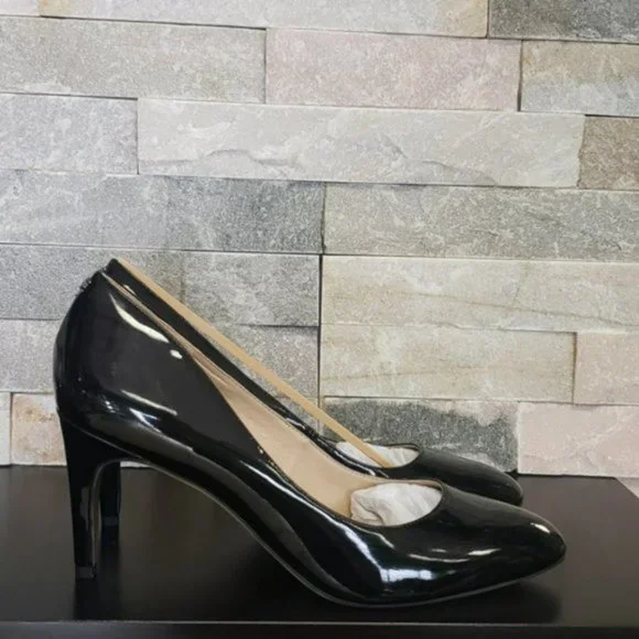 Sugar Tessa Ankle Bootie - Picture 3 of 7